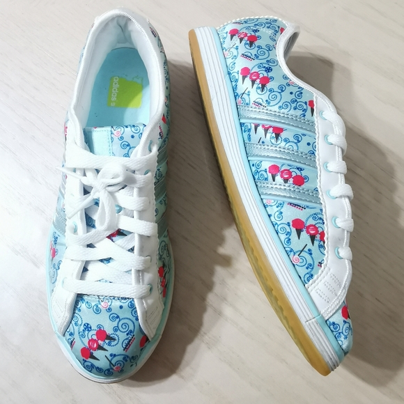 Adidas Basket Femme Fleurie Sneakers - Picture 8 of 16